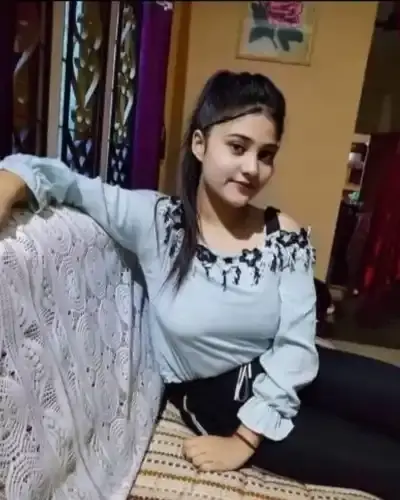 Call Girls Service in Shujalpur